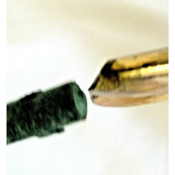 Vintage Angel Atlantic Mold Hand Made Blond Hair Golden Wings Figurine 1982 - Picture 7 of 7